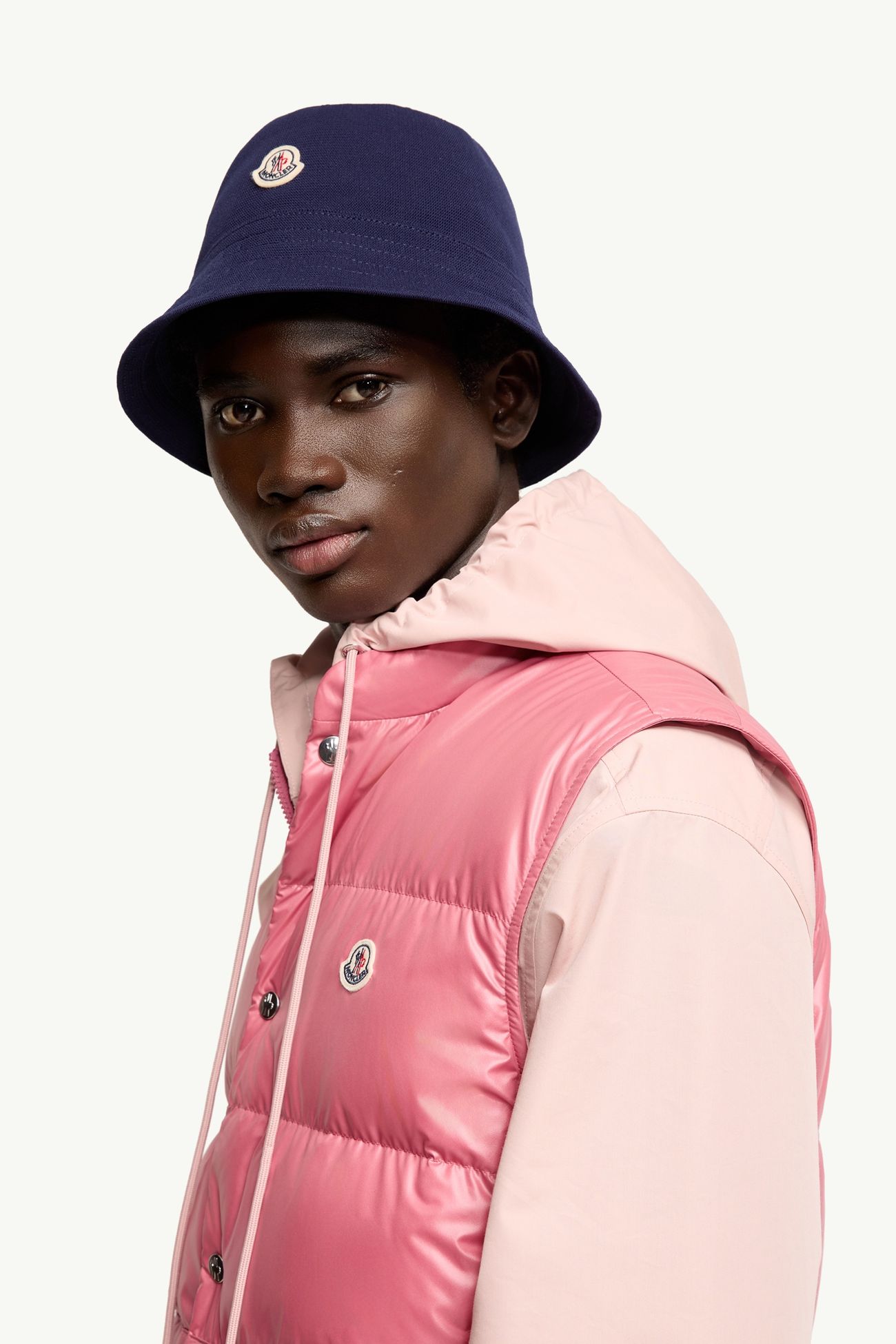 Restigo ๋ค์ด ๋ฒ ์คํธ ๋จ์ฑ ๋ธ๋ผ์ดํธ ํํฌ Moncler 1